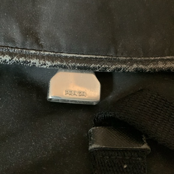 Vintage Prada Nylon Messenger Bag - Picture 3 of 4